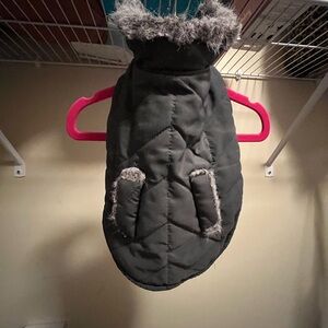 Cozy Black Quilted Dog Jacket with Faux Fur Trim
